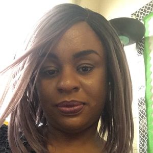 Meet your Posher, Carla